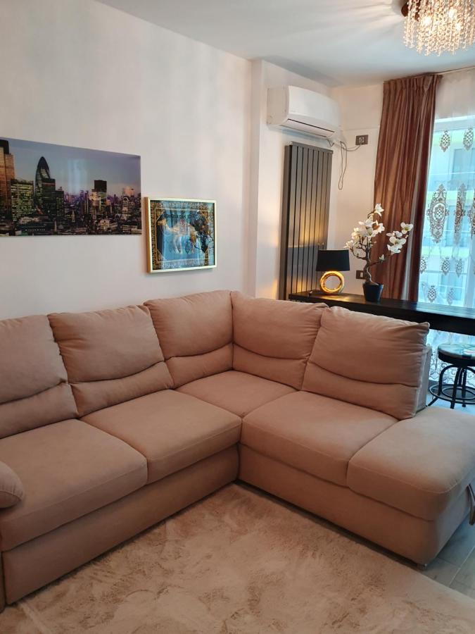 Antonia Alezzi Beach Resort Năvodari Buitenkant foto
