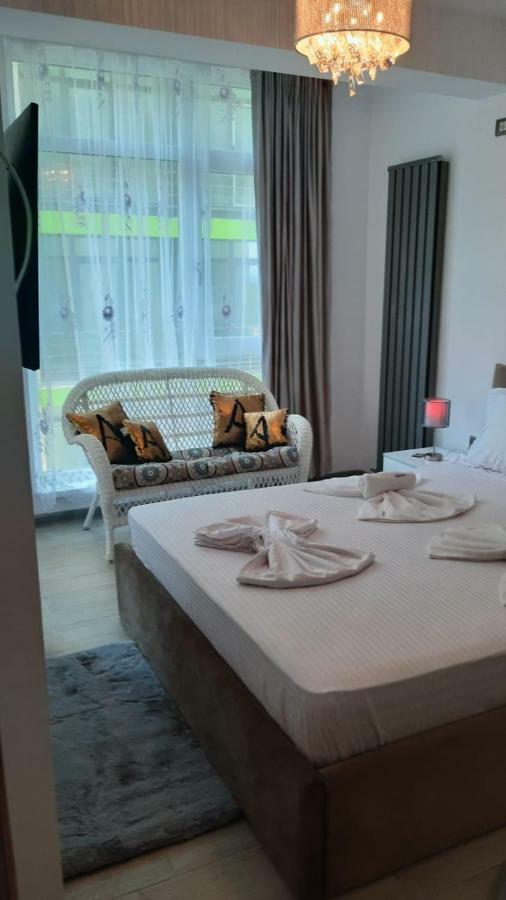 Antonia Alezzi Beach Resort Năvodari Buitenkant foto